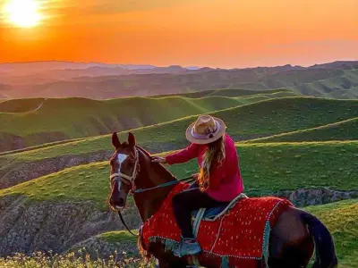 اسب سواری در ترکمن صحرا